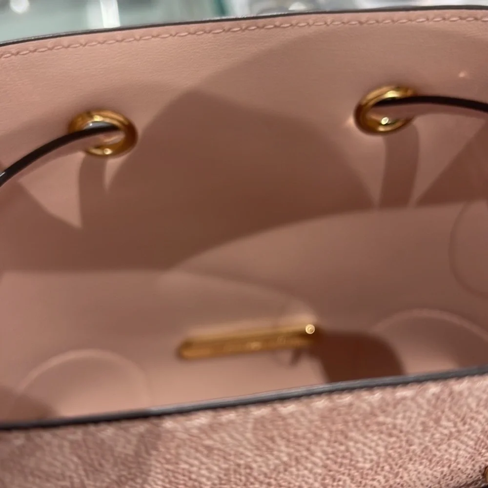 MICHAEL KORS 35F2GM9M1B MERCER SMALL BUCKET DRAWSTRING CROSSBODY Dk Powder Blush